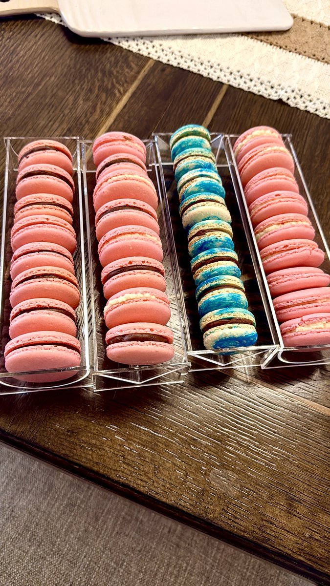 Macarons in display cases